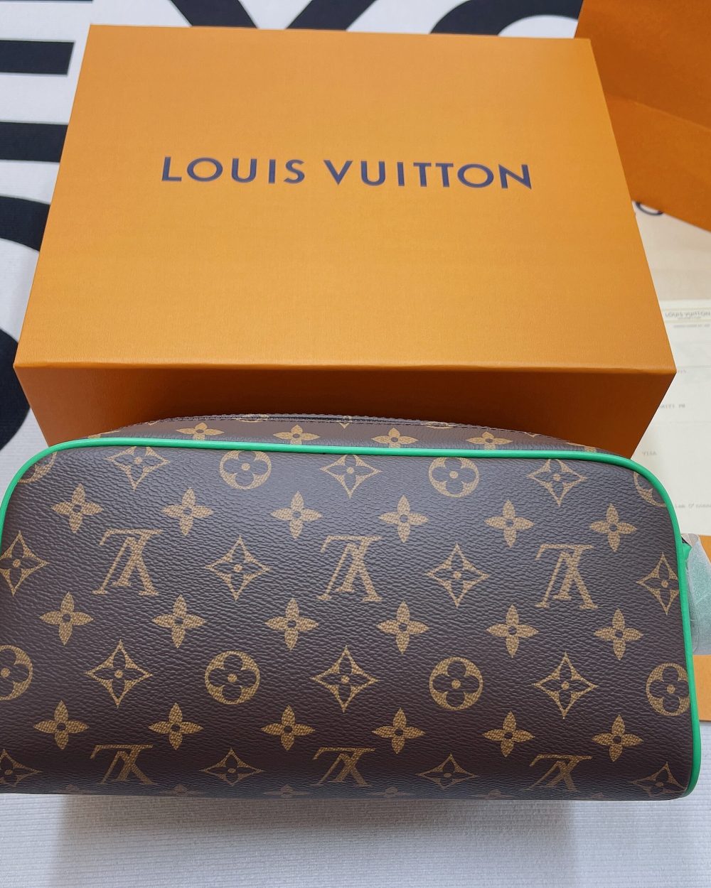 1:1 Replica Louis Vuitton Dopp Kit Poche Toilette Monogram Canvas By Virgil Abloh's Minty /Green For Women, Women's Wallets 11in/28cm LV M46253