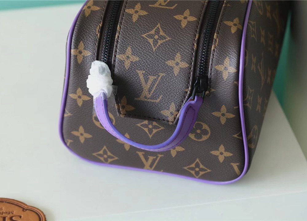 1:1 Replica Louis Vuitton Dopp Kit Poche Toilette Monogram Canvas By Virgil Abloh's Minty /Purple For Women, Women's Wallets 11in/28cm LV 