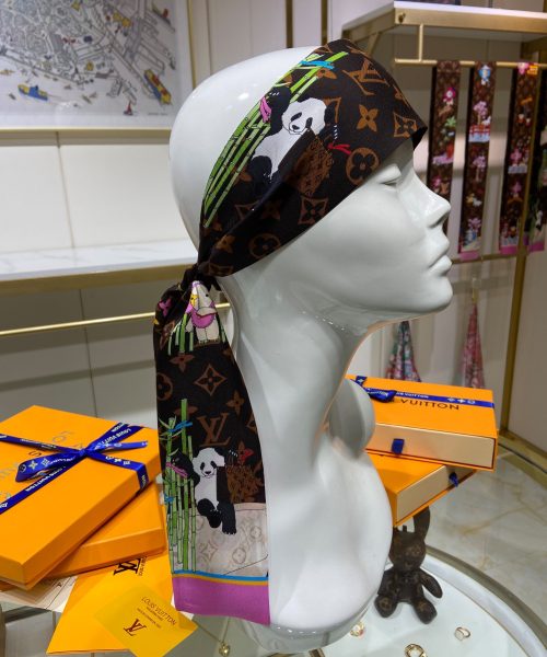 Louis Vuitton Double LV Scarf Brown 120cm/47in M77383 