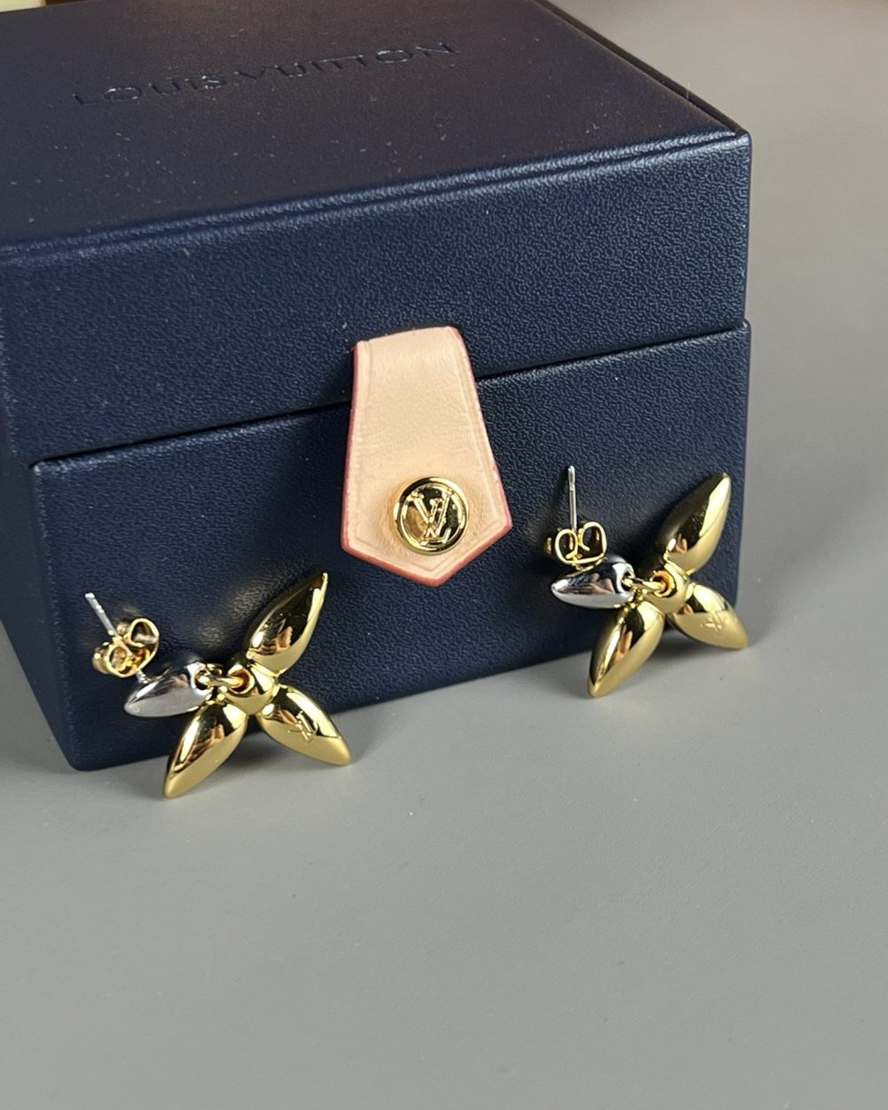Louis Vuitton Earrings