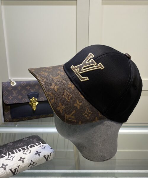 Louis Vuitton Embroidered Logo Baseball Cap Black/Brown LV Cap