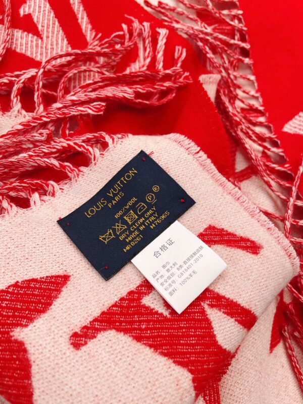 Louis Vuitton Essential Monogram Red/Rose Scarf 180cm/71in 