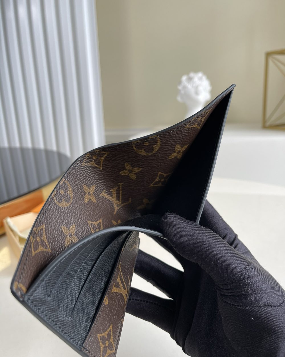 1:1 Replica Louis Vuitton Gaspar Wallet Monogram Macassar Canvas For Men, Men's Wallet 11cm LV M93801