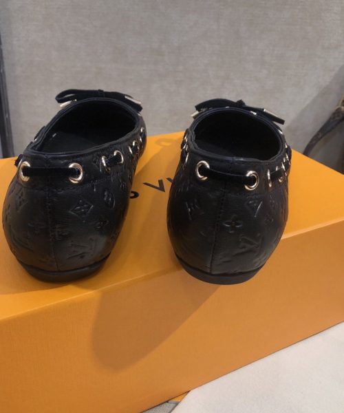 Louis Vuitton Gloria Flat Loafer Black For Women LV