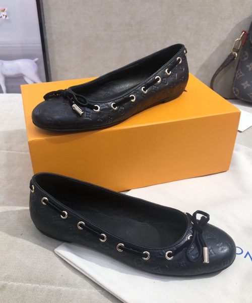 Louis Vuitton Gloria Flat Loafer Black For Women LV