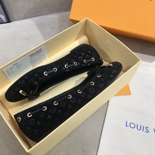 Louis Vuitton Gloria Flat Loafer Patent Monogram Material Black For Women LV