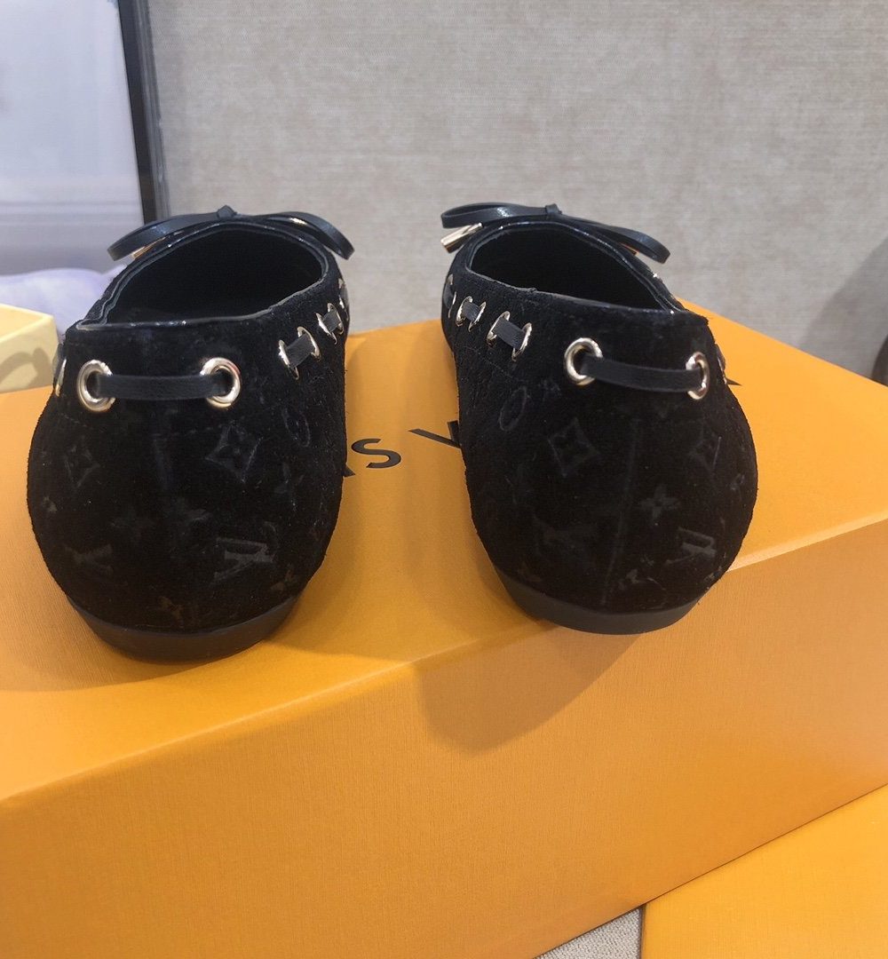 Louis Vuitton Gloria Flat Loafer Patent Monogram Material Black For Women LV