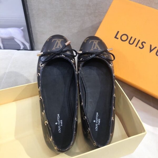 Louis Vuitton Gloria Flat Loafer Patent Monogram Material Brown For Women LV