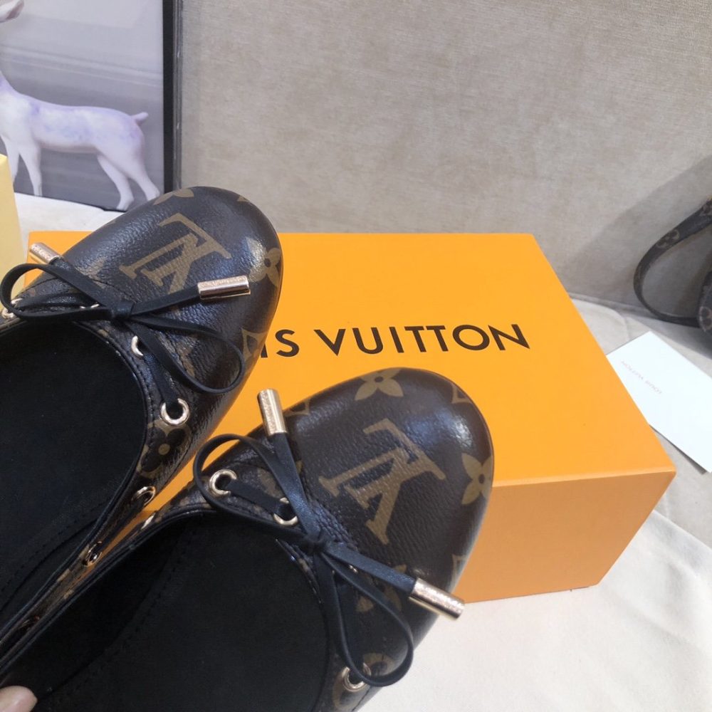 Louis Vuitton Gloria Flat Loafer Patent Monogram Material Brown For Women LV - Image 2