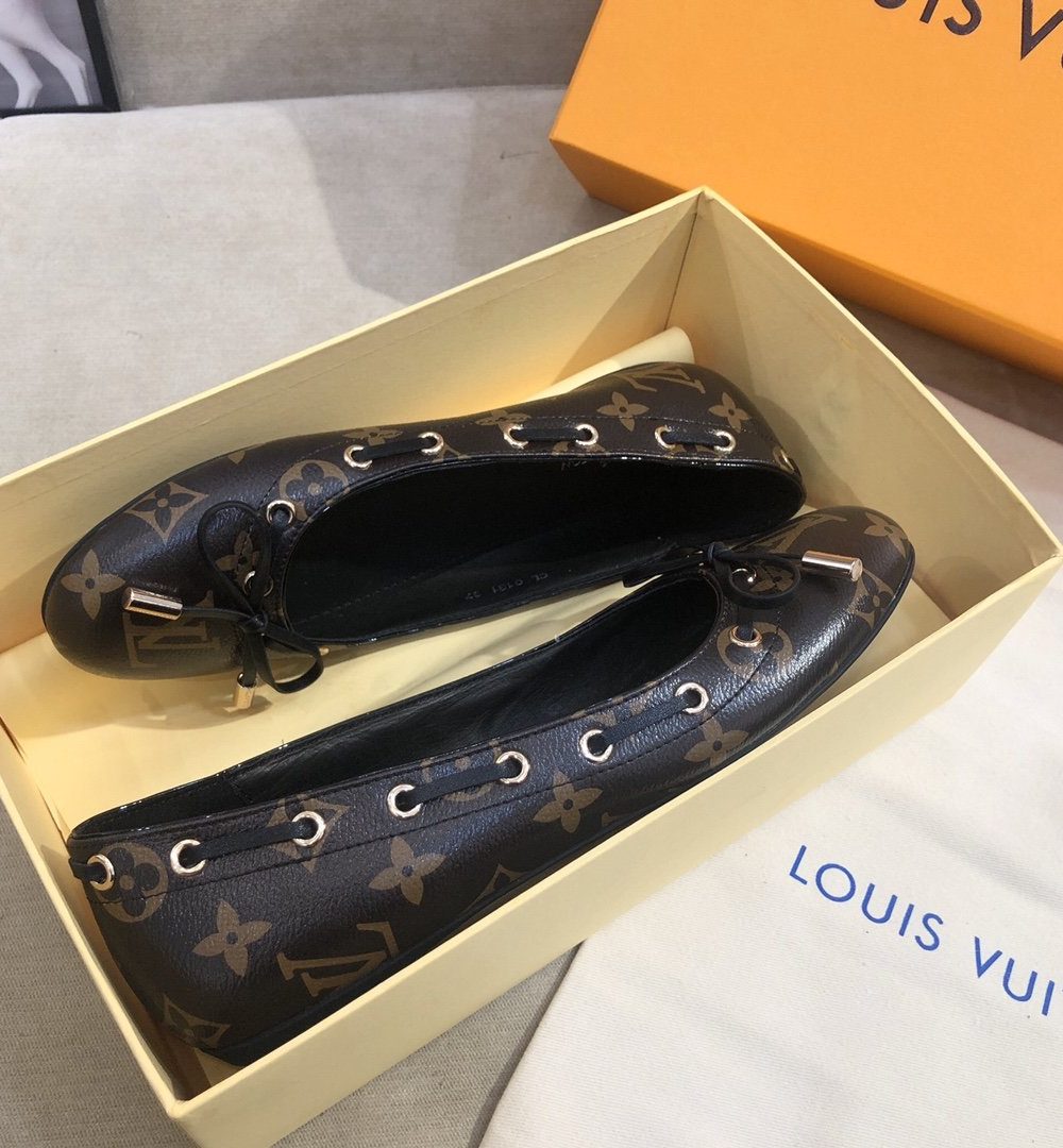 Louis Vuitton Gloria Flat Loafer Patent Monogram Material Brown For Women LV
