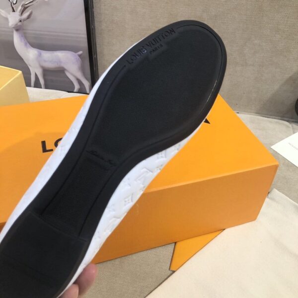 Louis Vuitton Gloria Flat Loafer White For Women LV