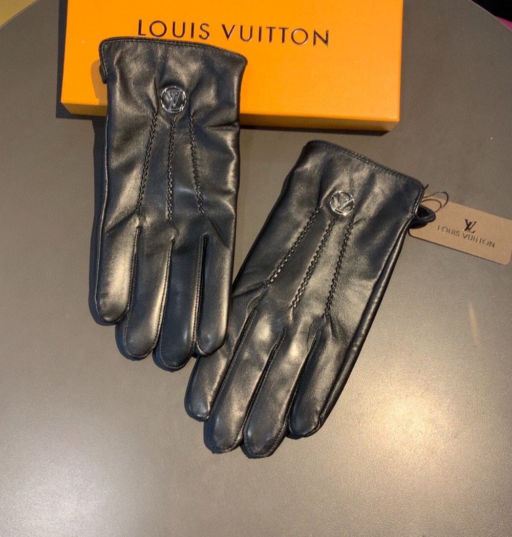 Louis Vuitton Gloves In Black
