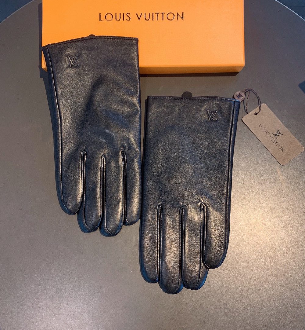 Louis Vuitton Gloves In Black