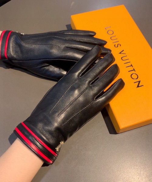 Louis Vuitton Gloves In Black
