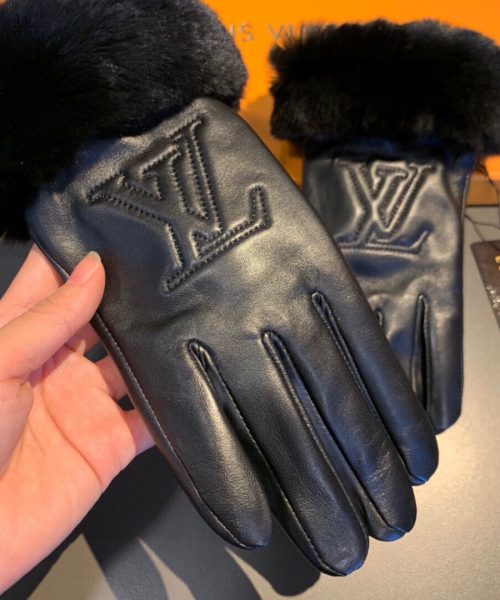 Louis Vuitton Gloves In Black