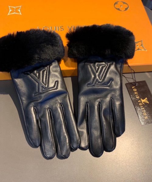 Louis Vuitton Gloves In Black