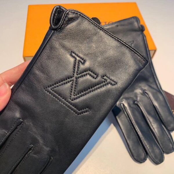 Louis Vuitton Gloves In Black