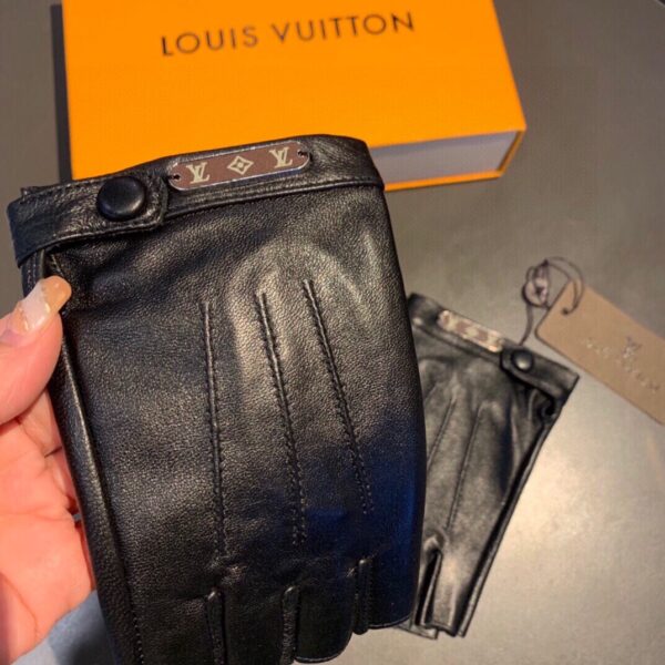 Louis Vuitton Gloves In Black