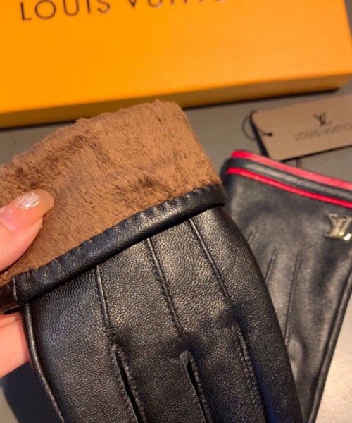 Louis Vuitton Gloves In Black