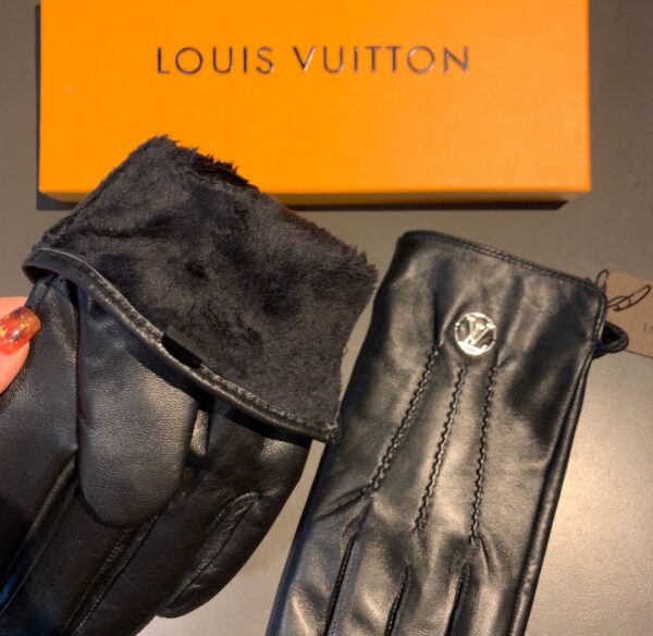 Louis Vuitton Gloves In Black