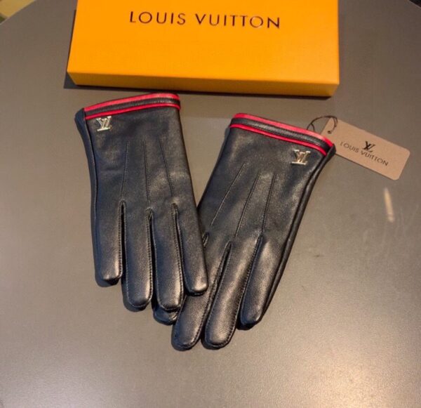 Louis Vuitton Gloves In Black