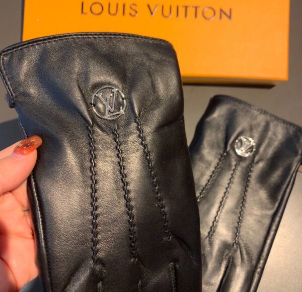 Louis Vuitton Gloves In Black