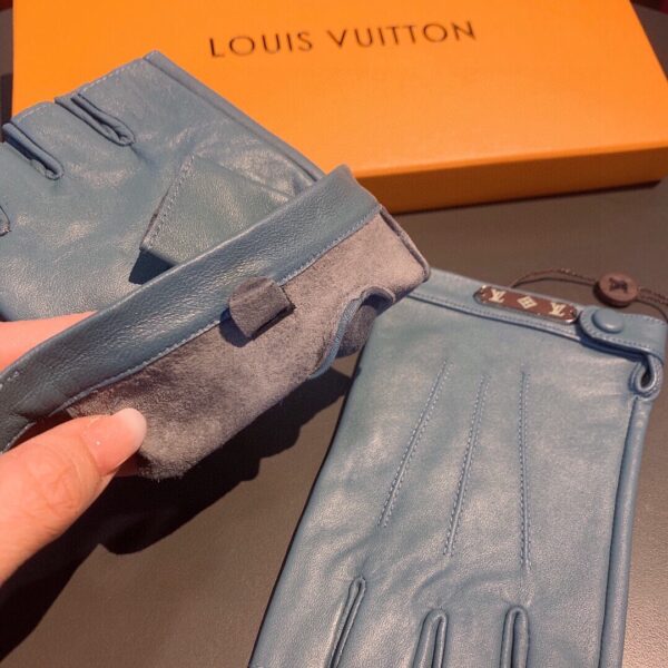 Louis Vuitton Gloves In Blue