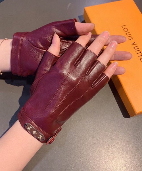 Louis Vuitton Gloves In Burgundy