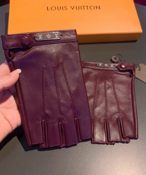 Louis Vuitton Gloves In Burgundy