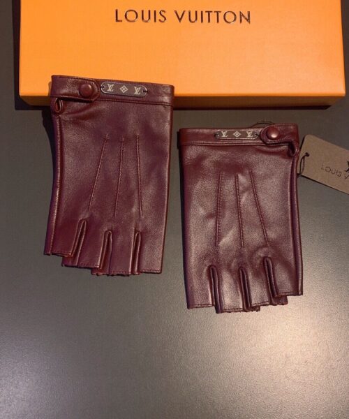 Louis Vuitton Gloves In Burgundy