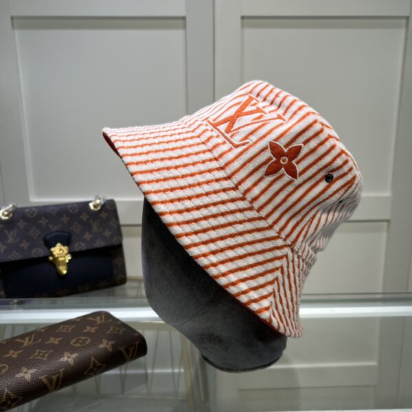 Louis Vuitton Graphical Bucket Hat White LV Cap