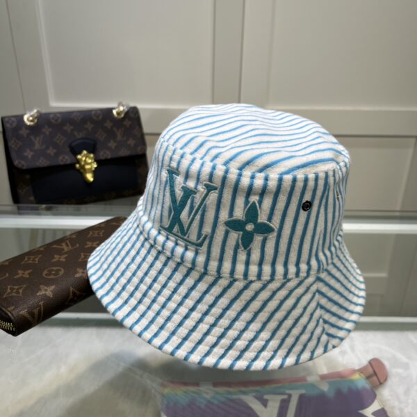 Louis Vuitton Graphical Bucket Hat White LV Cap