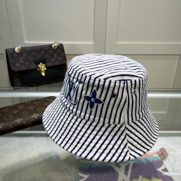 Louis Vuitton Graphical Bucket Hat White LV Cap M77622