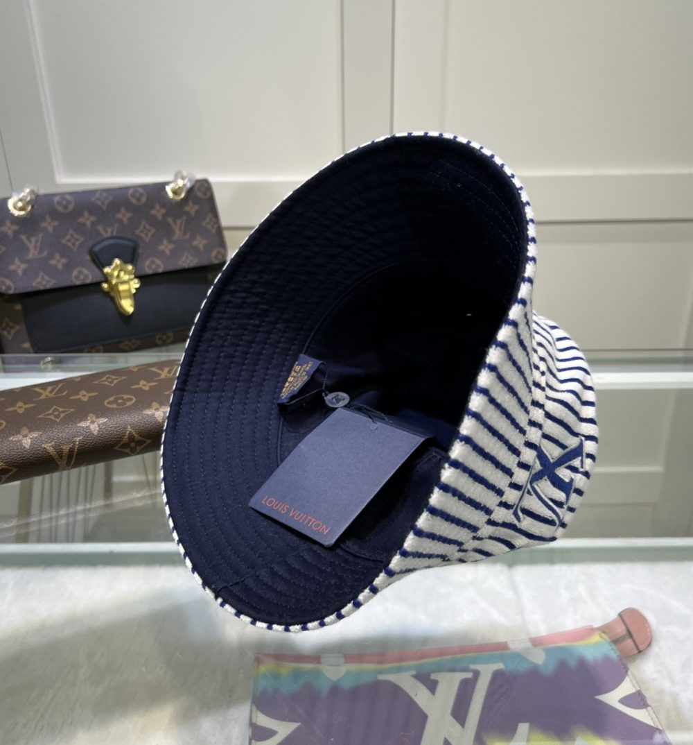 Louis Vuitton Graphical Bucket Hat White LV Cap M77622