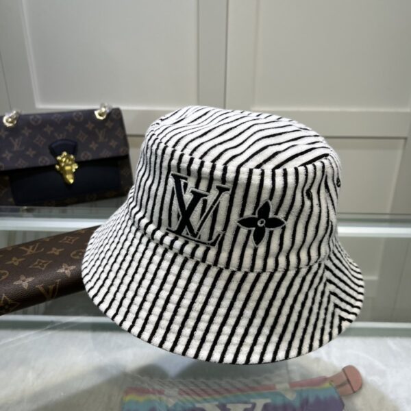 Louis Vuitton Graphical Bucket Hat White LV Cap