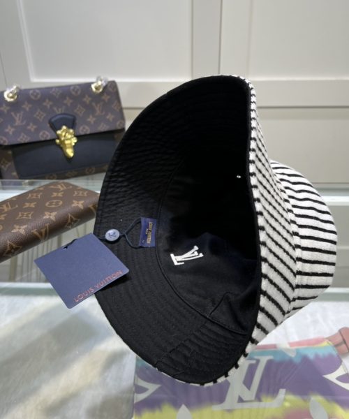 Louis Vuitton Graphical Bucket Hat White LV Cap