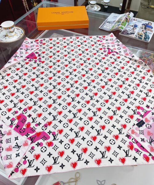 Louis Vuitton I LV U Pink Square Scarf 90cm/35in M77354 
