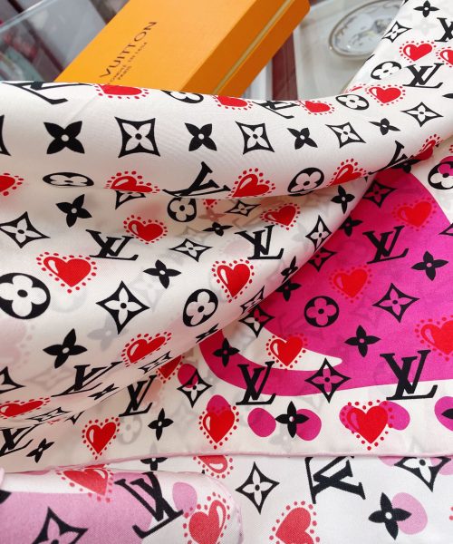 Louis Vuitton I LV U Pink Square Scarf 90cm/35in M77354 