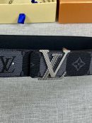 1:1 Replica Louis Vuitton Iconic Reversible LV Belt Black LV Women Belt
