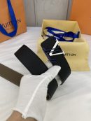 1:1 Replica Louis Vuitton Iconic Reversible LV Belt Black LV Women Belt