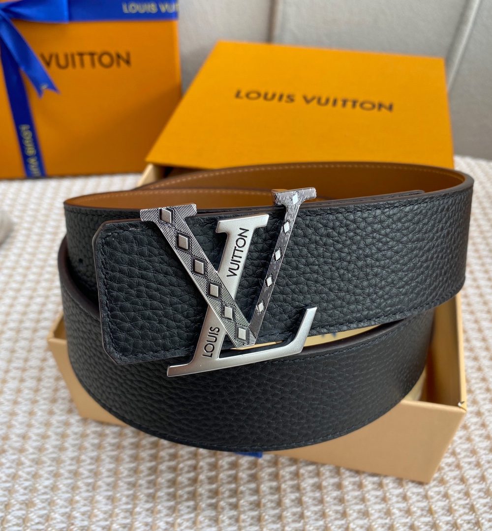 1:1 Replica Louis Vuitton Iconic Reversible LV Belt Black LV Women Belt