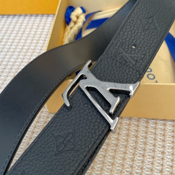 1:1 Replica Louis Vuitton Iconic Reversible LV Belt Black LV Women Belt