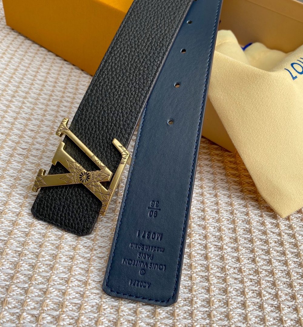 1:1 Replica Louis Vuitton Iconic Reversible LV Belt Black LV Women Belt