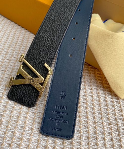 1:1 Replica Louis Vuitton Iconic Reversible LV Belt Black LV Women Belt