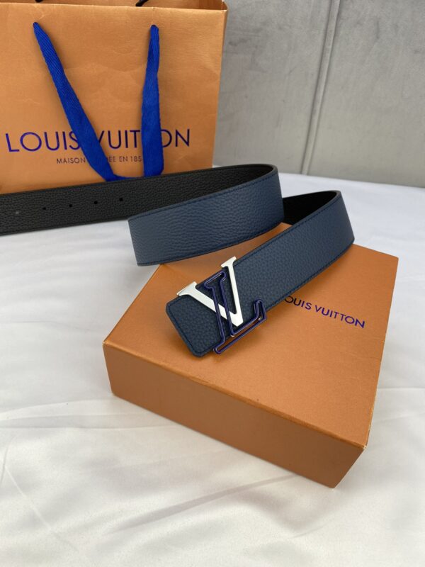 1:1 Replica Louis Vuitton Iconic Reversible LV Belt Black LV Women Belt