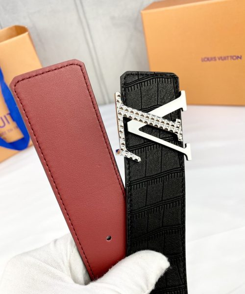 1:1 Replica Louis Vuitton Iconic Reversible LV Belt Black LV Women Belt