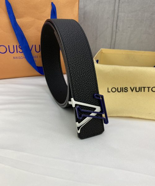 1:1 Replica Louis Vuitton Iconic Reversible LV Belt Black LV Women Belt