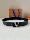 1:1 Replica Louis Vuitton Iconic Reversible LV Belt Black LV Women Belt