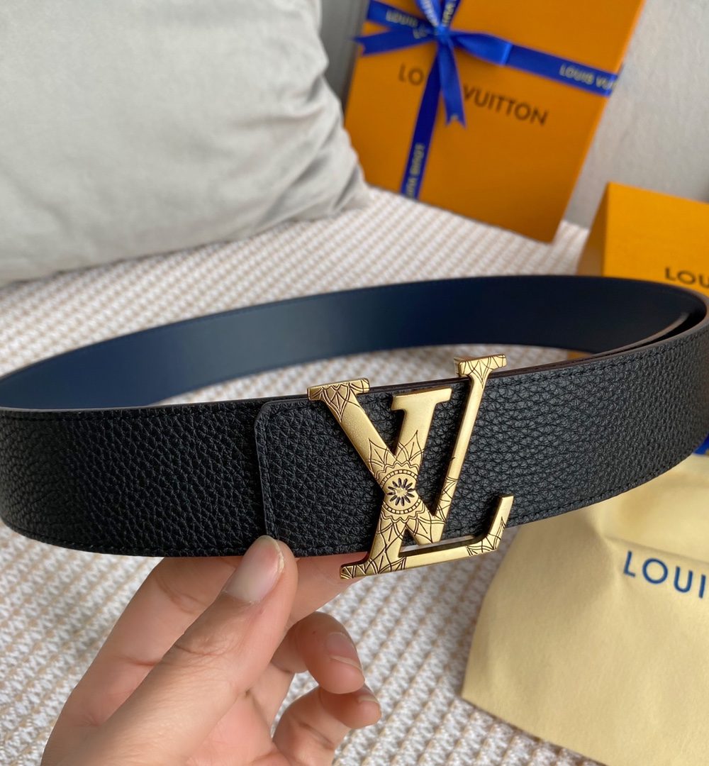 1:1 Replica Louis Vuitton Iconic Reversible LV Belt Black LV Women Belt
