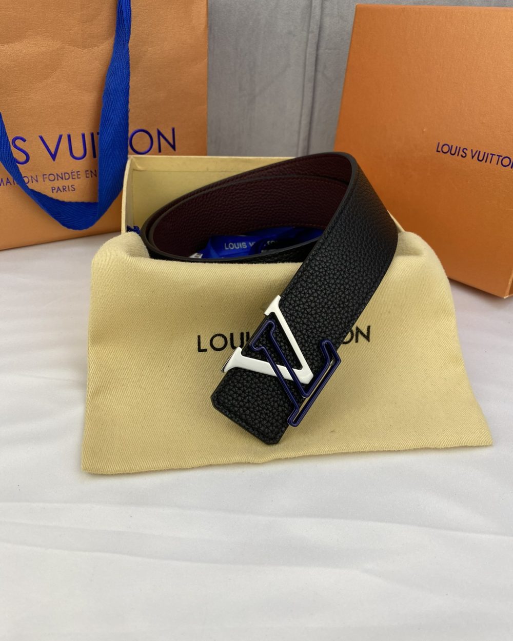 1:1 Replica Louis Vuitton Iconic Reversible LV Belt Black LV Women Belt